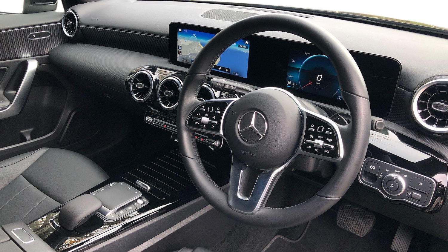 Used Mercedes-Benz A-Class 2022 for sale - 76893102: Photo 3