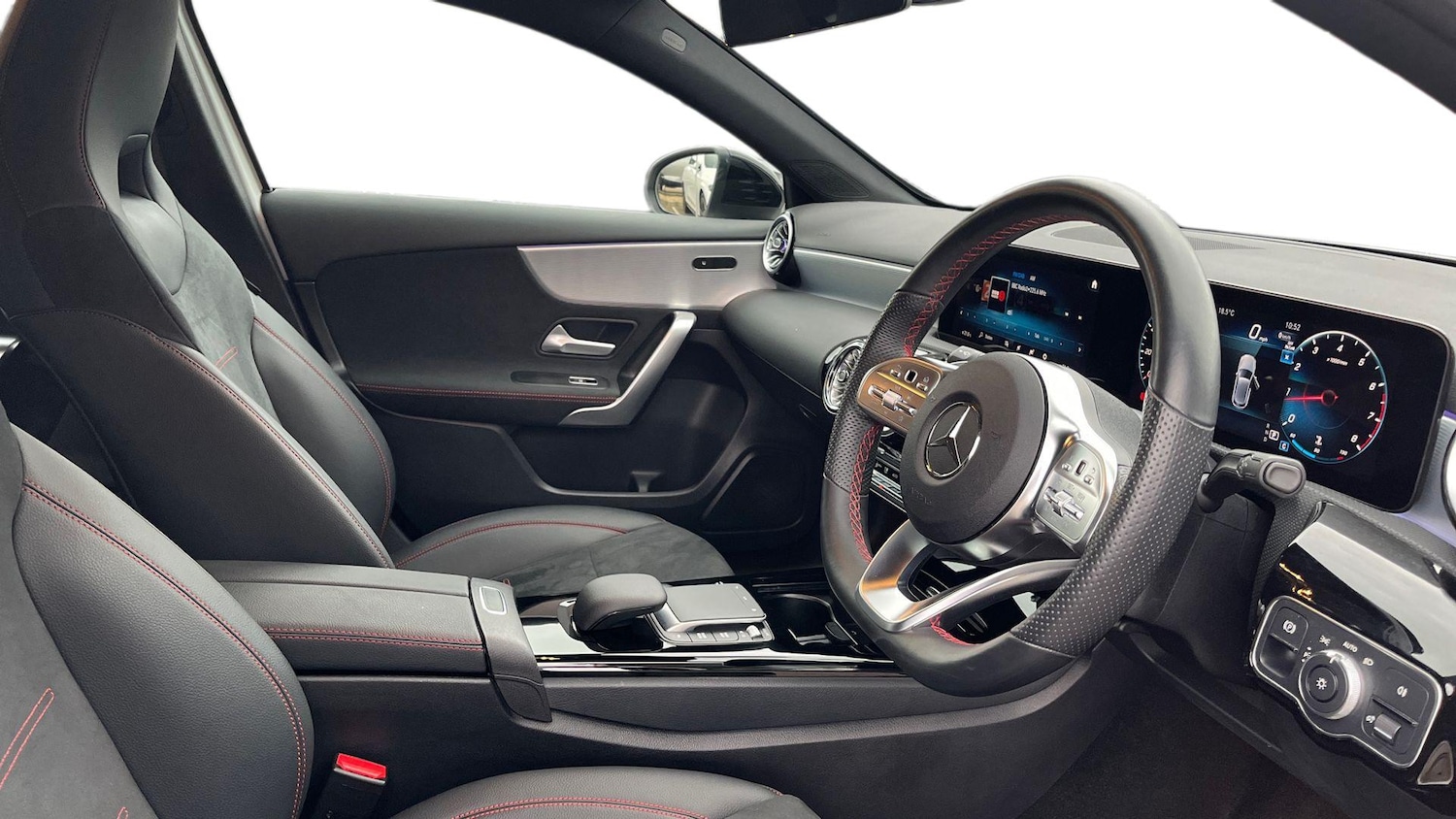 Used Mercedes-Benz A-Class 2023 for sale - 76413652: Photo 3