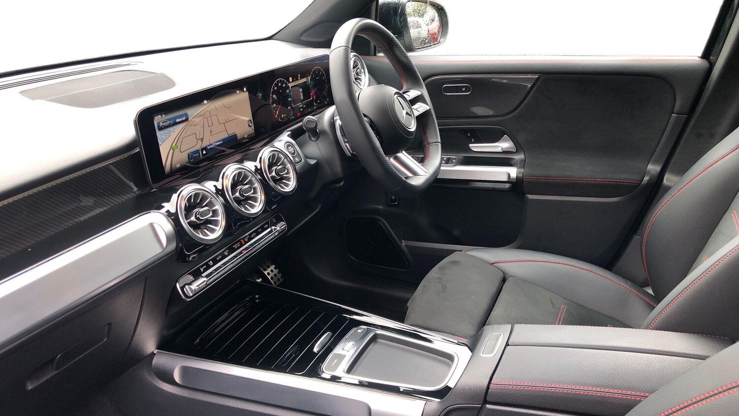 Used Mercedes-Benz GLB 2024 for sale - 76560217: Photo 8