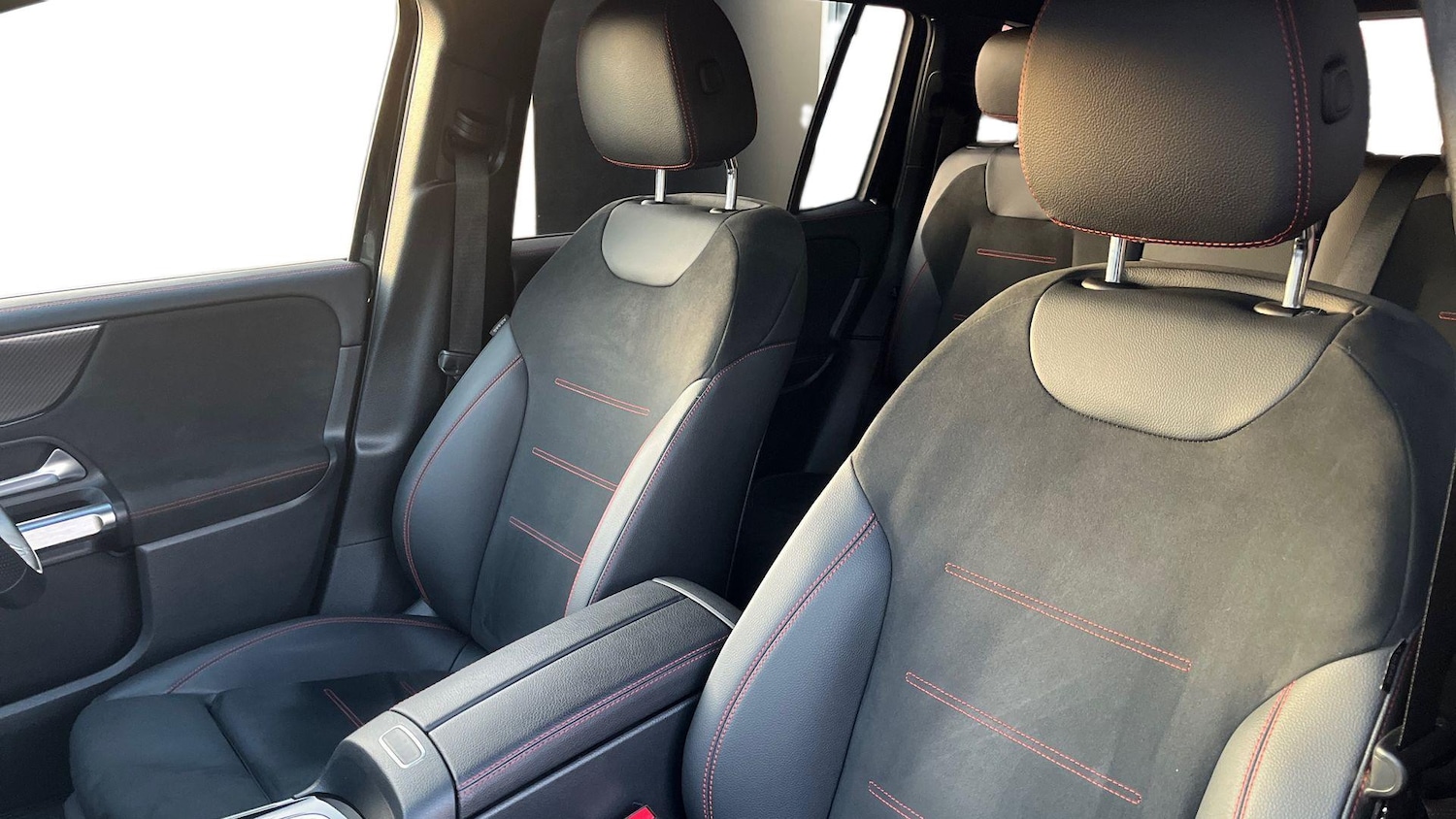 Used Mercedes-Benz GLB 2024 for sale - 76949448: Photo 11