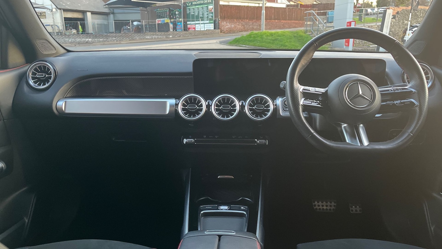 Used Mercedes-Benz GLB 2024 for sale - 76949448: Photo 18