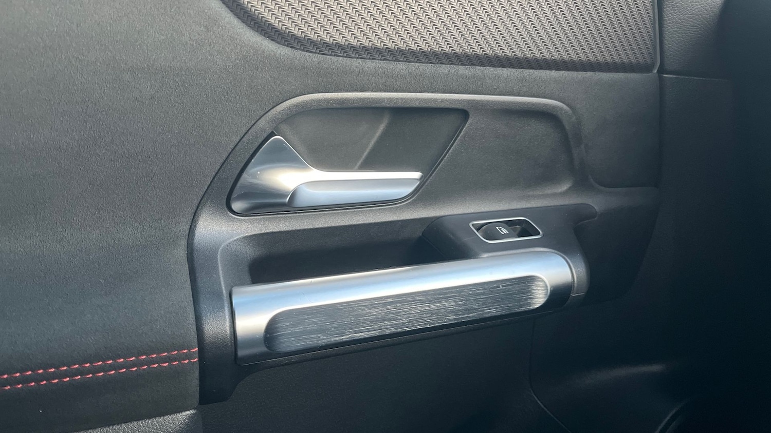 Used Mercedes-Benz GLB 2024 for sale - 76949448: Photo 34