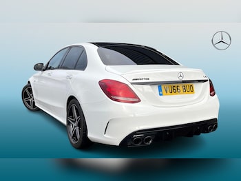 Used Mercedes-Benz C Class 2017 for sale - 77385567: Photo