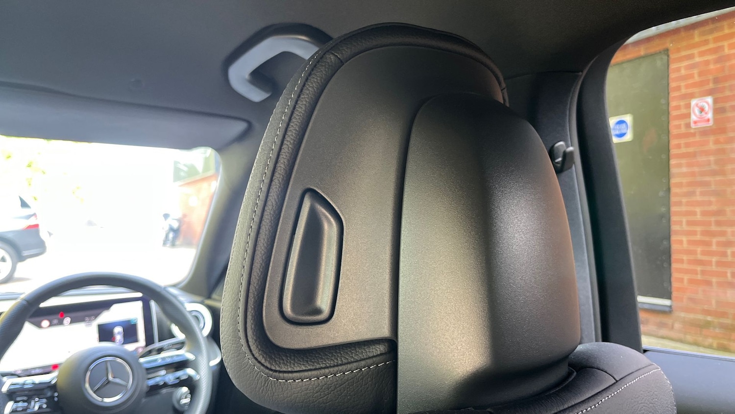 Used Mercedes-Benz C Class 2023 for sale - 76413636: Photo 30