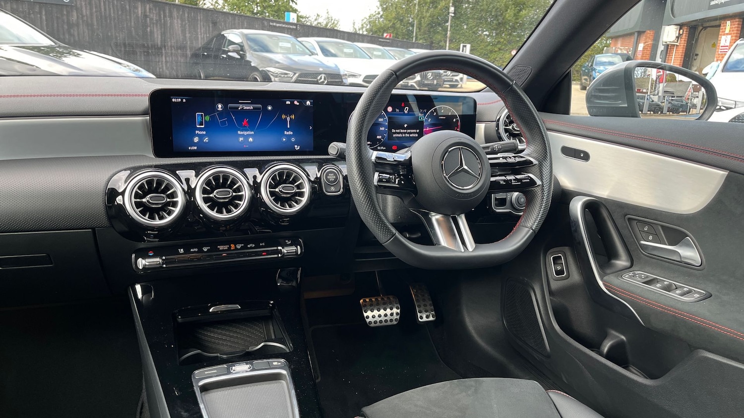 Used Mercedes-Benz CLA 2024 for sale - 76413611: Photo 18