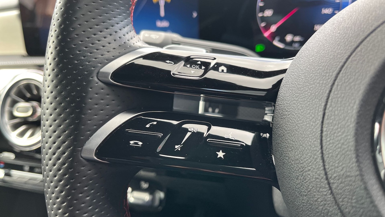 Used Mercedes-Benz CLA 2024 for sale - 76413611: Photo 19