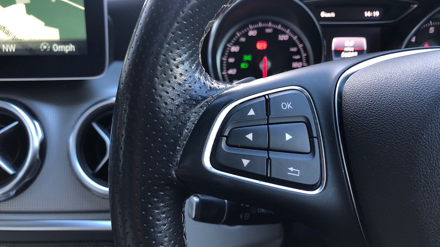 Used Mercedes-Benz GLA 2017 for sale - 77520127: Photo 19