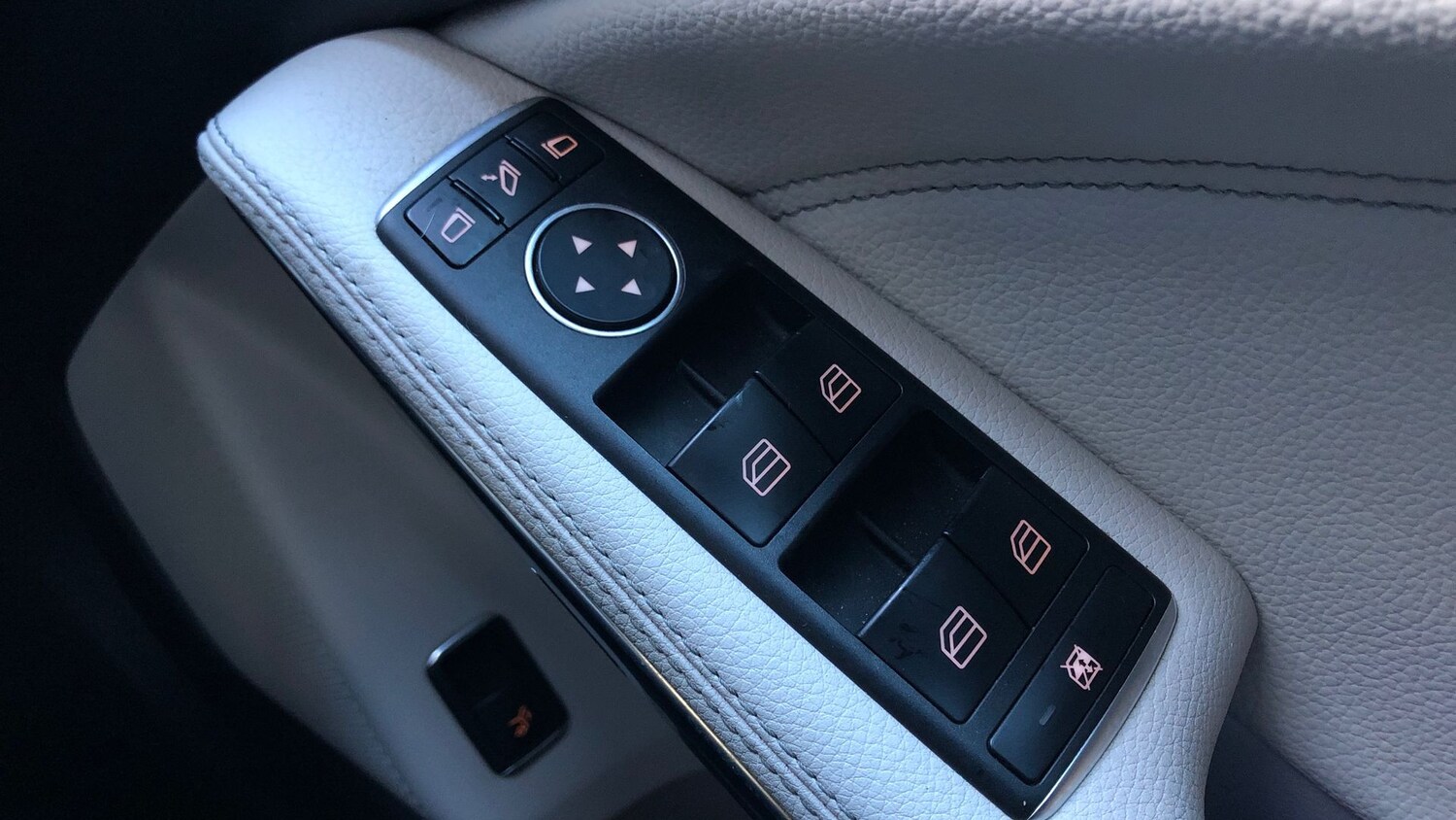 Used Mercedes-Benz GLA 2017 for sale - 77520127: Photo 39