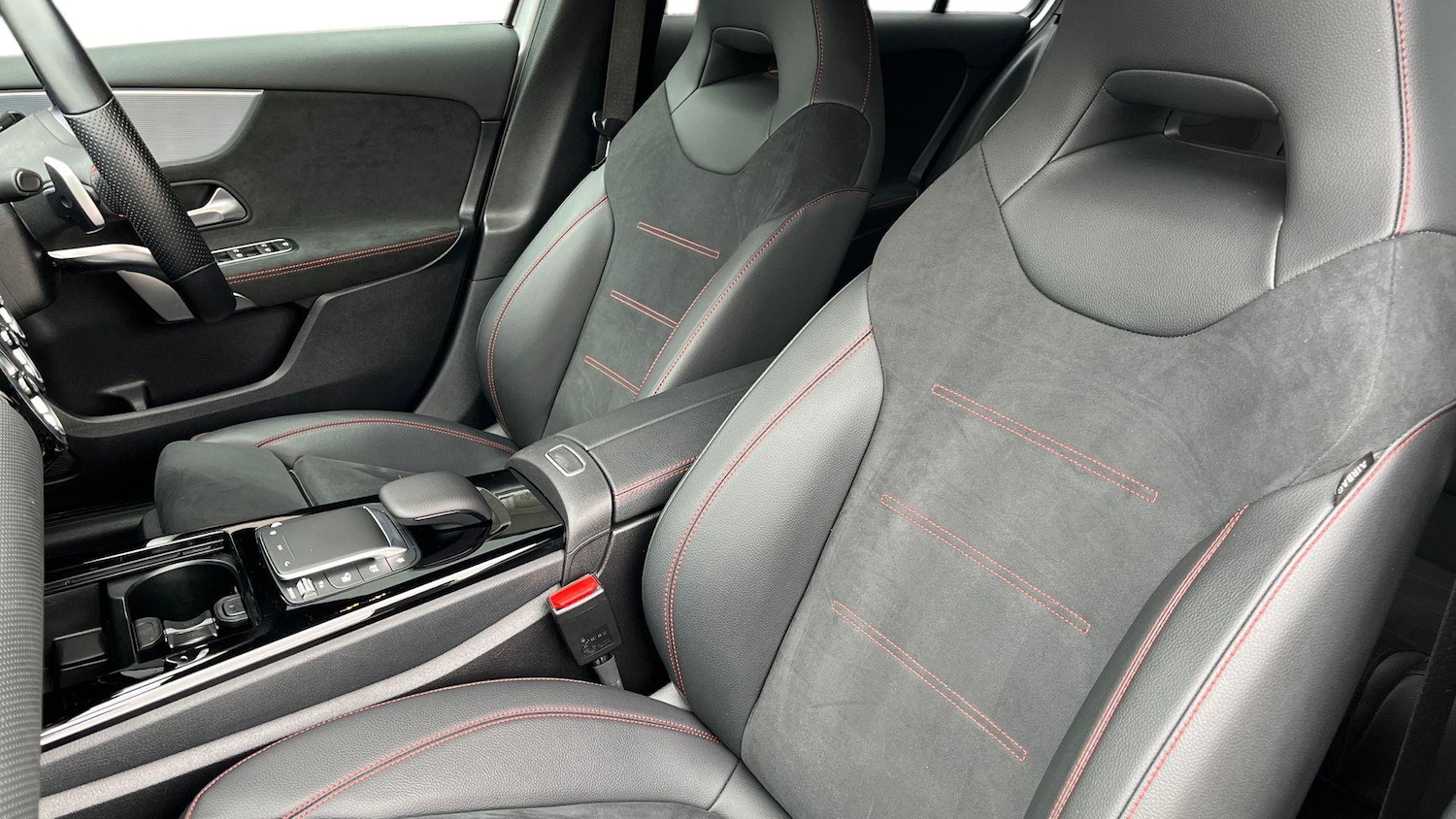 Used Mercedes-Benz A-Class 2022 for sale - 76413526: Photo 11