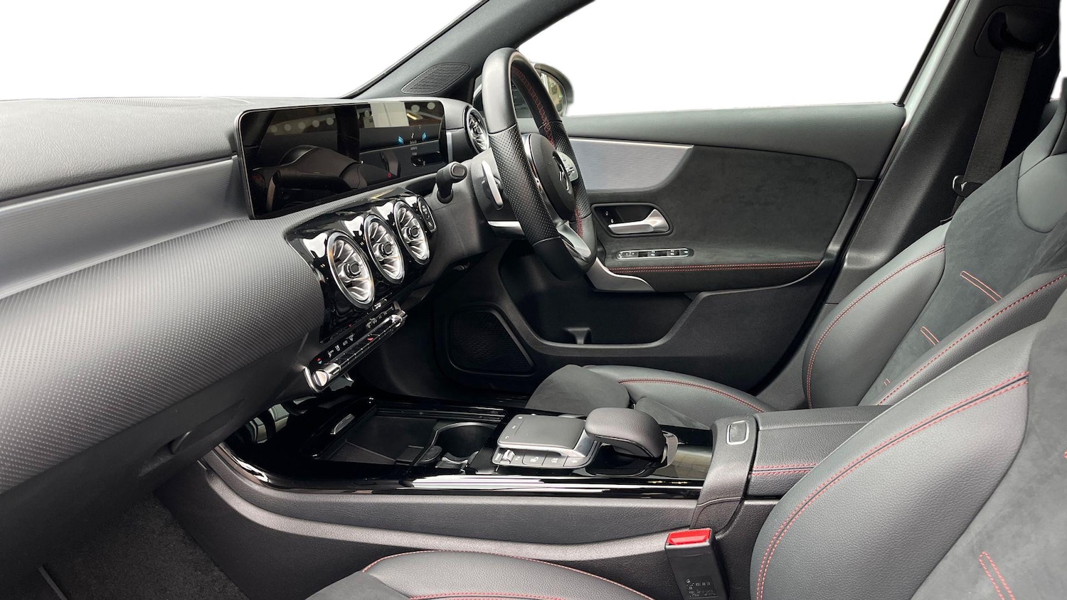 Used Mercedes-Benz A-Class 2022 for sale - 76413526: Photo 8