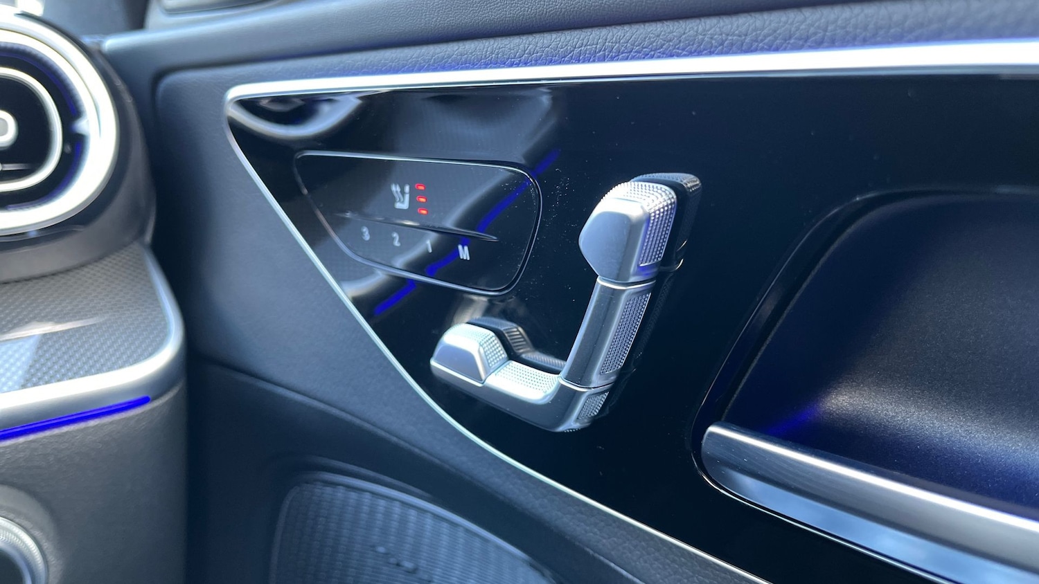 Used Mercedes-Benz C Class 2023 for sale - 76413674: Photo 19