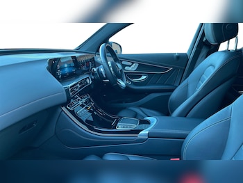 Used Mercedes-Benz EQC 2021 for sale - 76972552: Photo