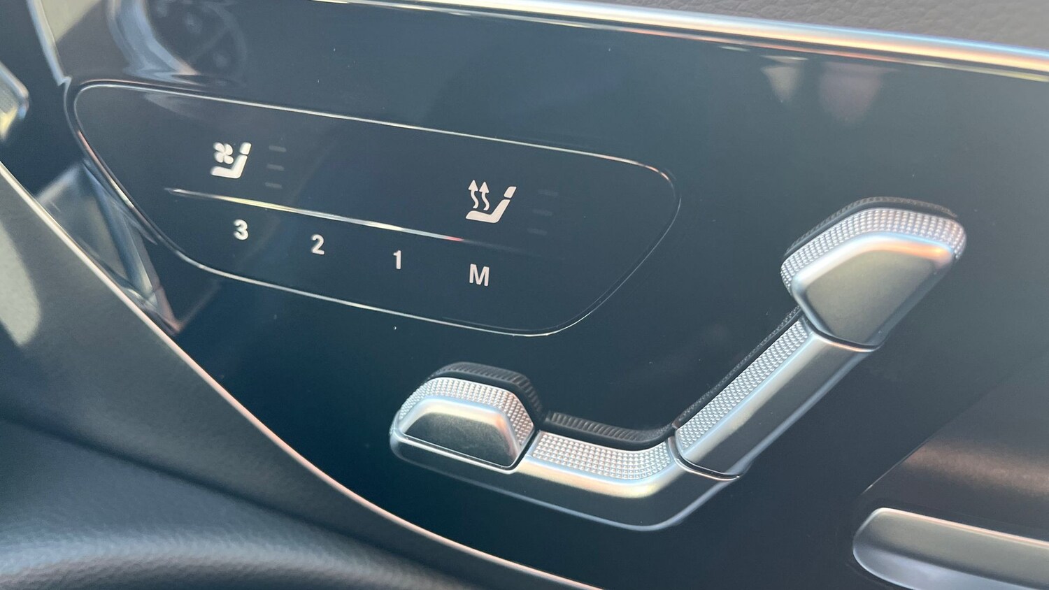 Used Mercedes-Benz E Class 2024 for sale - 76949436: Photo 27