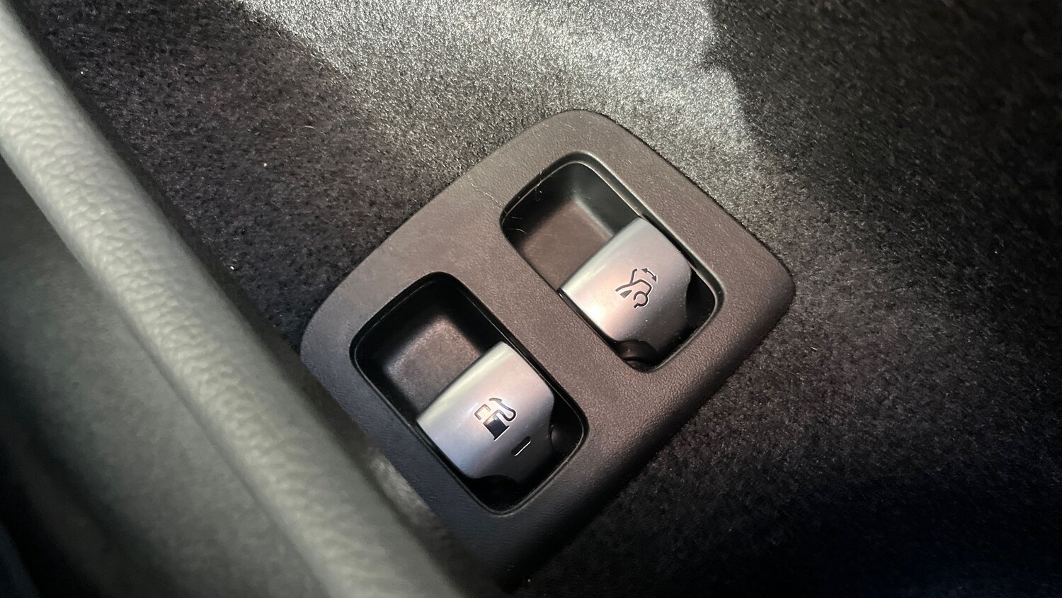 Used Mercedes-Benz E Class 2024 for sale - 76949436: Photo 30