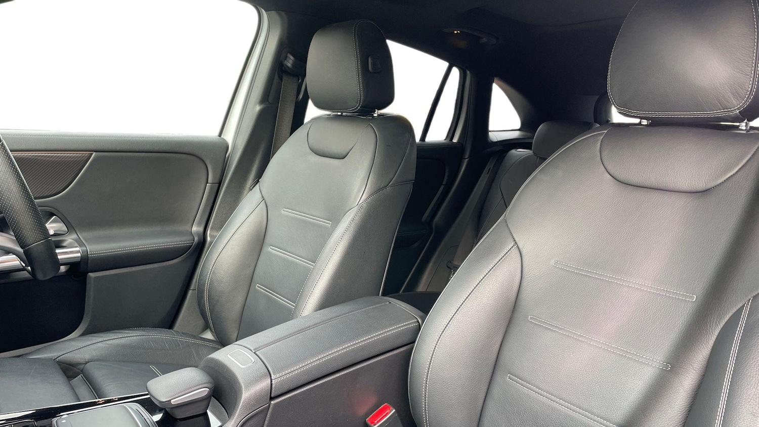 Used Mercedes-Benz GLA 2022 for sale - 76641729: Photo 11