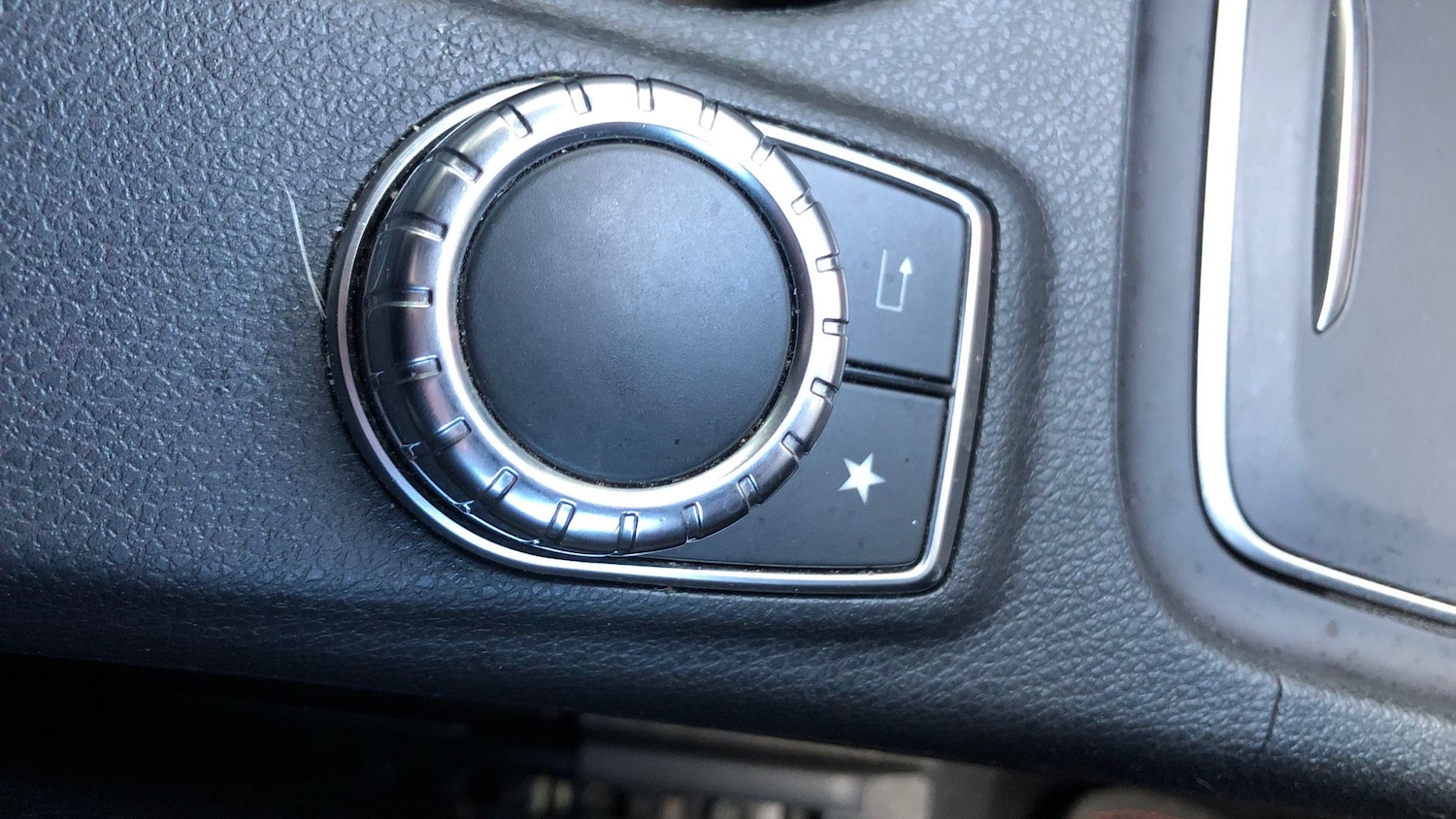 Used Mercedes-Benz GLA 2019 for sale - 77069864: Photo 25