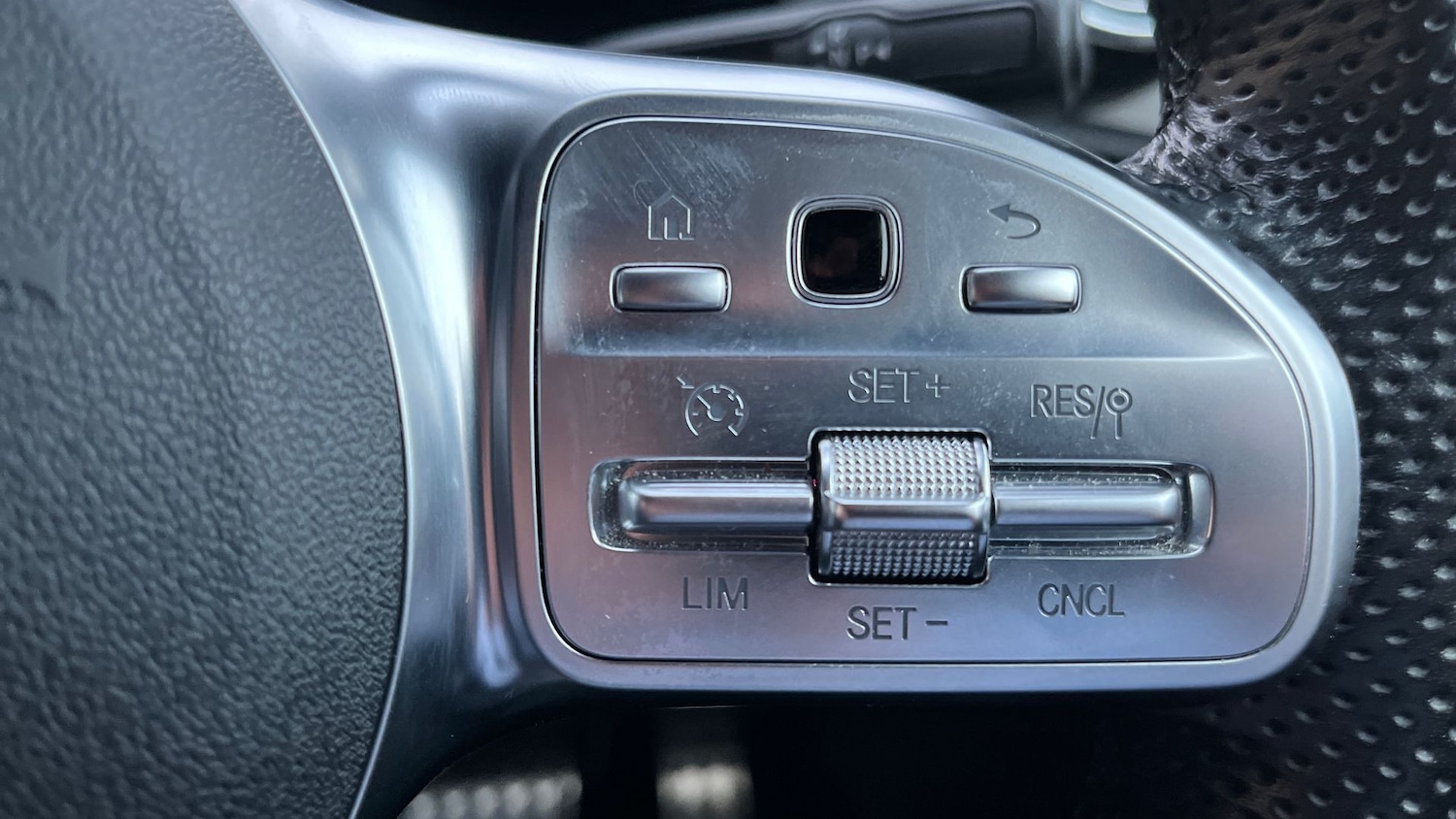 Used Mercedes-Benz A-Class 2021 for sale - 76413442: Photo 28