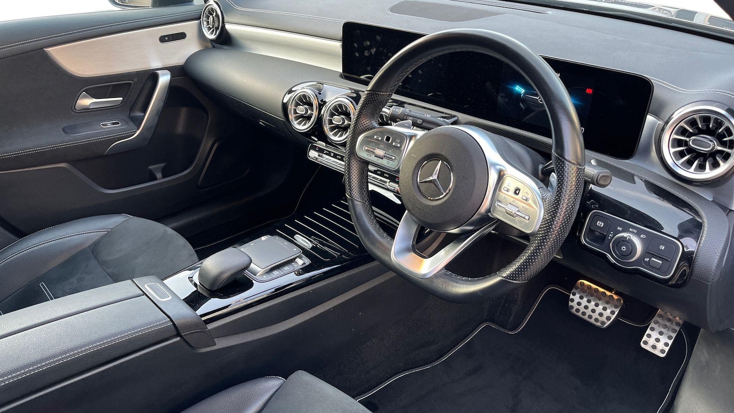 Used Mercedes-Benz A-Class 2021 for sale - 76413442: Photo 3