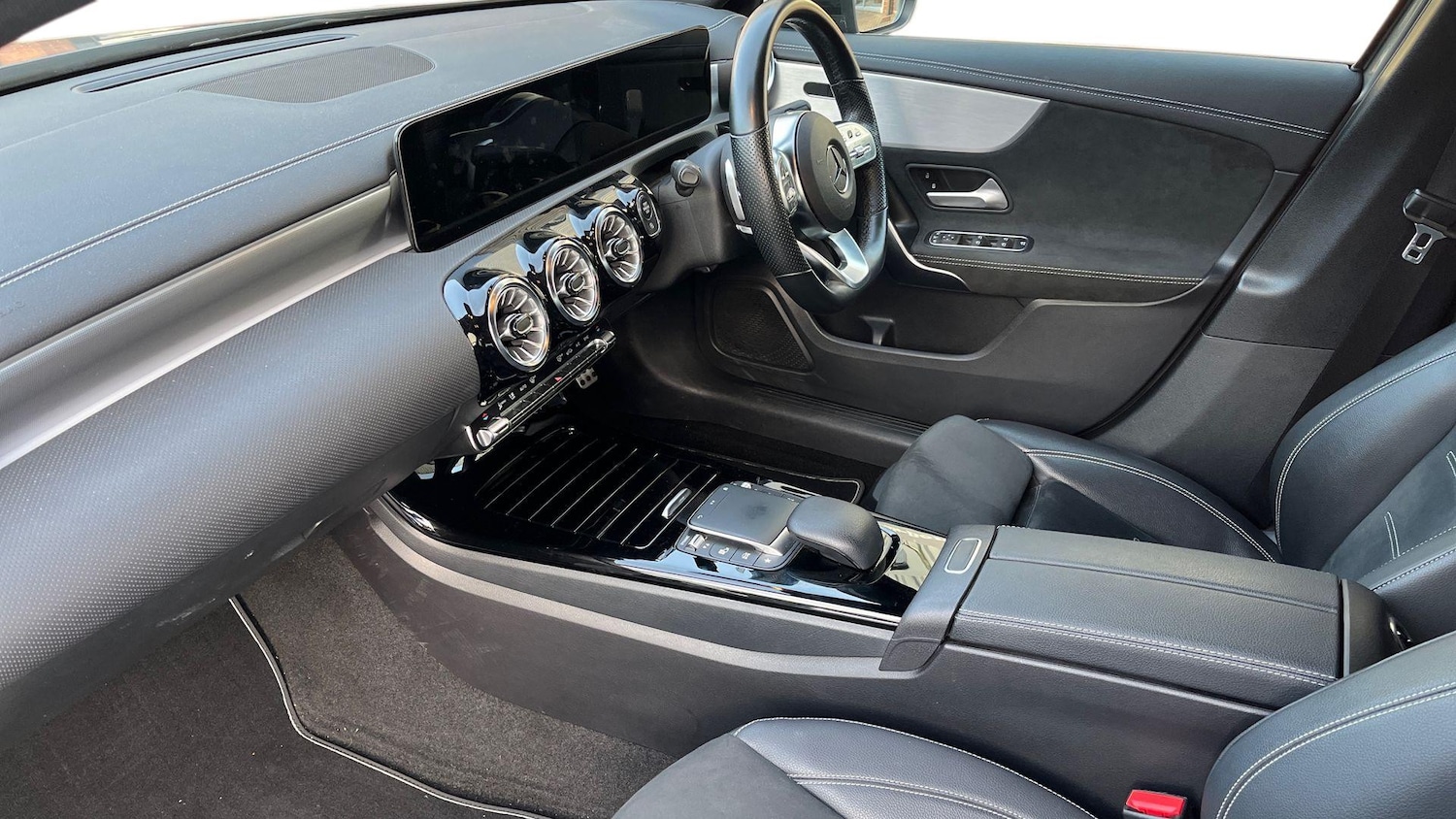 Used Mercedes-Benz A-Class 2021 for sale - 76413442: Photo 8