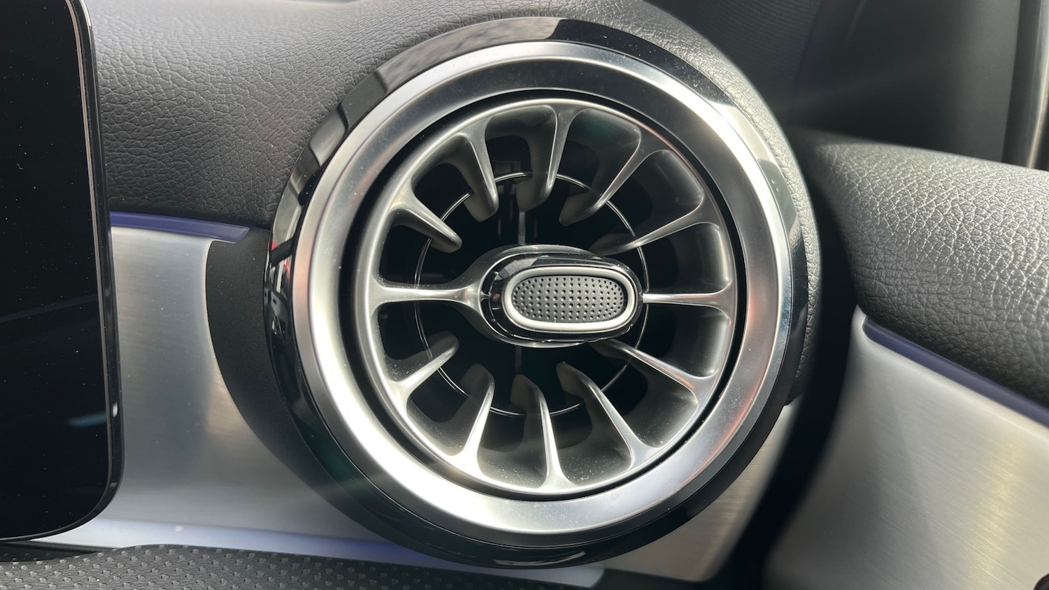 Used Mercedes-Benz A-Class 2023 for sale - 76413483: Photo 27