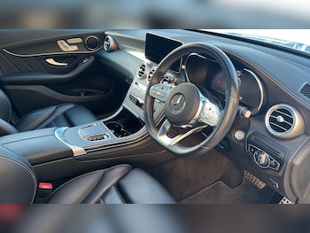 Used Mercedes-Benz GLC 2023 for sale - 77028361: Photo