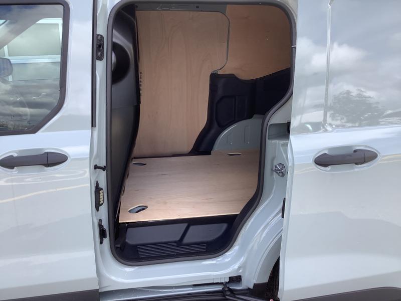 Used Ford Transit Courier for sale - 77447439: Photo 5