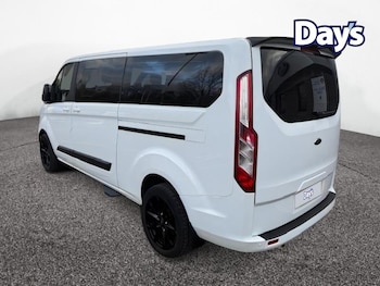 Used Ford Tourneo Custom 2019 for sale - 76684978: Photo