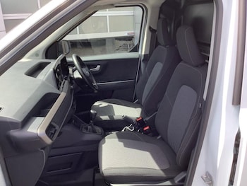 Used Ford Transit Courier 2024 for sale - 79102573: Photo