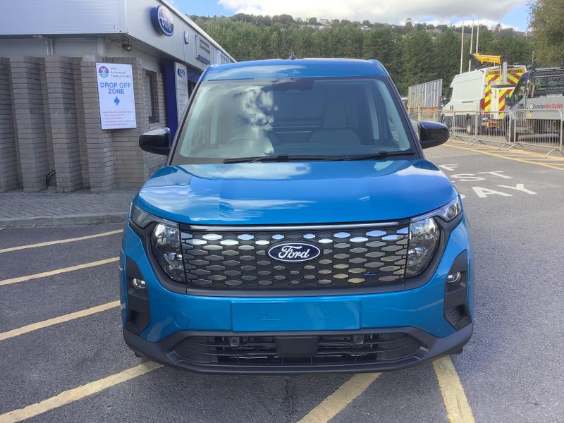 Used Ford E-Transit Courier for sale - 77447467: Photo 2