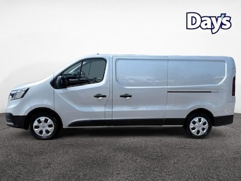 Used Renault Trafic 2022 for sale - 79159804: Photo