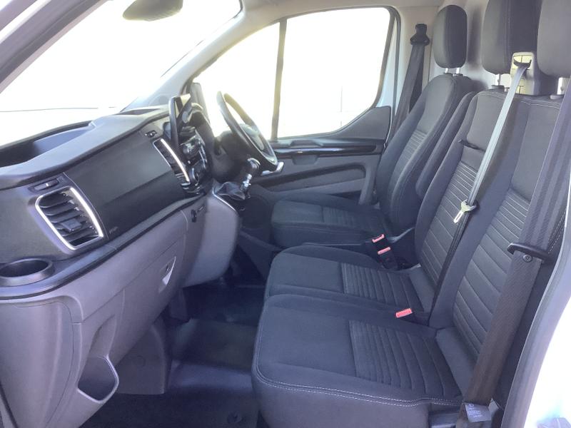 Used Ford Transit Custom 2022 for sale - 76640989: Photo 4