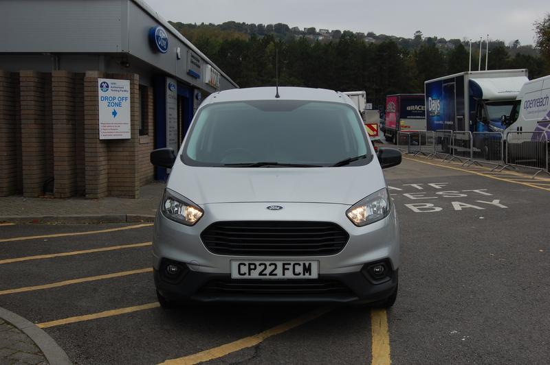 Used Ford Transit Courier 2022 for sale - 76277304: Photo 2