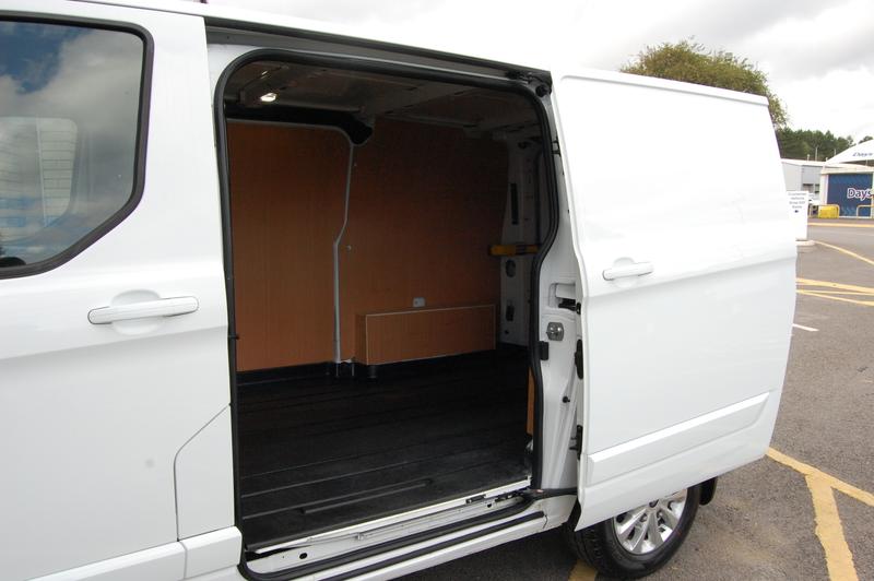 Used Ford Transit Custom 2021 for sale - 76131562: Photo 9