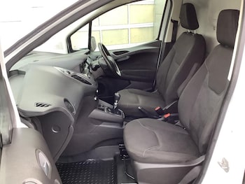 Used Ford Transit Courier 2022 for sale - 76782380: Photo