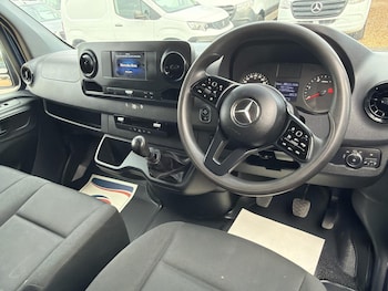 Used Mercedes-Benz Sprinter 2019 for sale - 79593919: Photo
