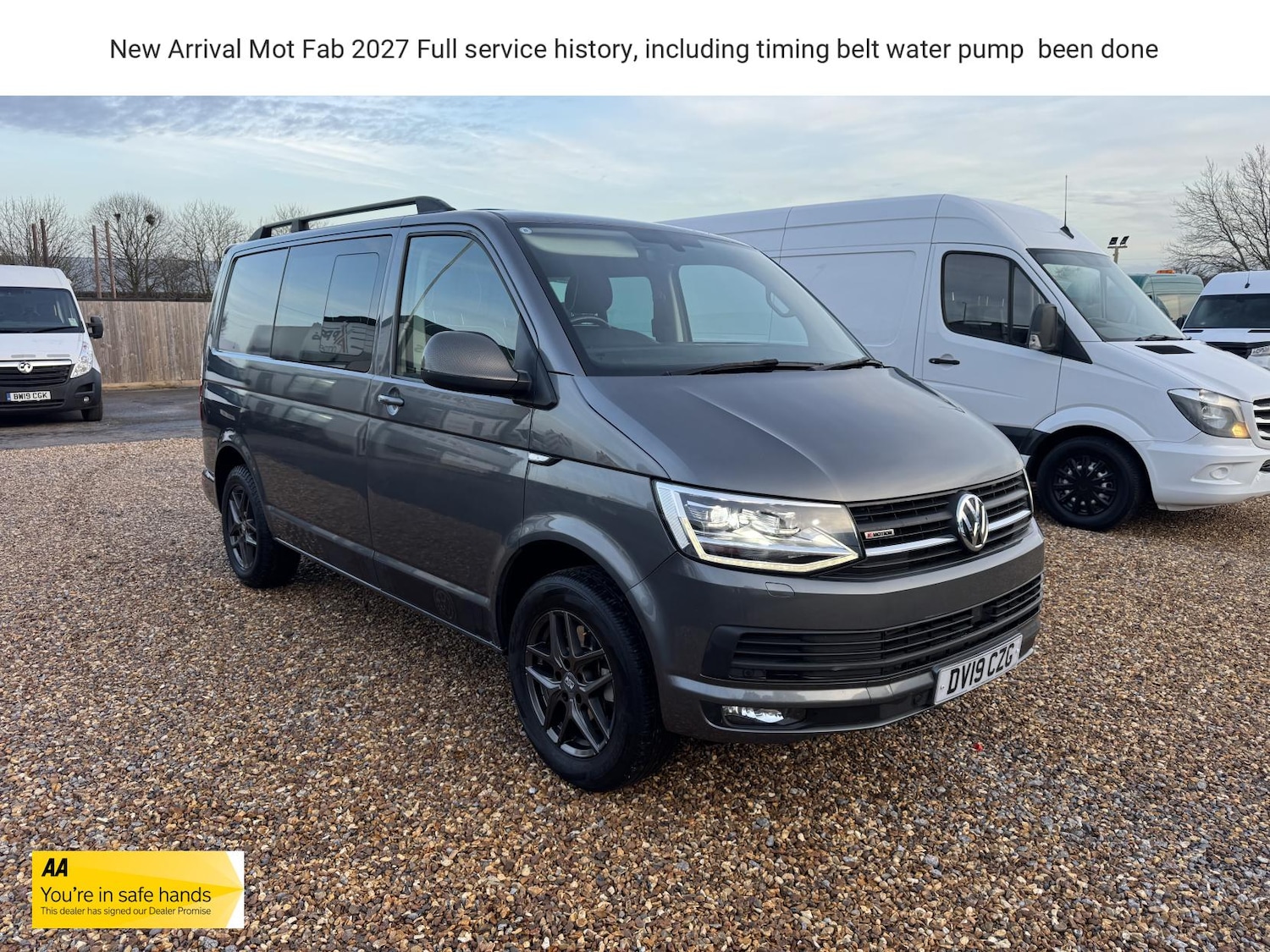 Used Volkswagen Transporter 2019 for sale - 77610720: Photo 1