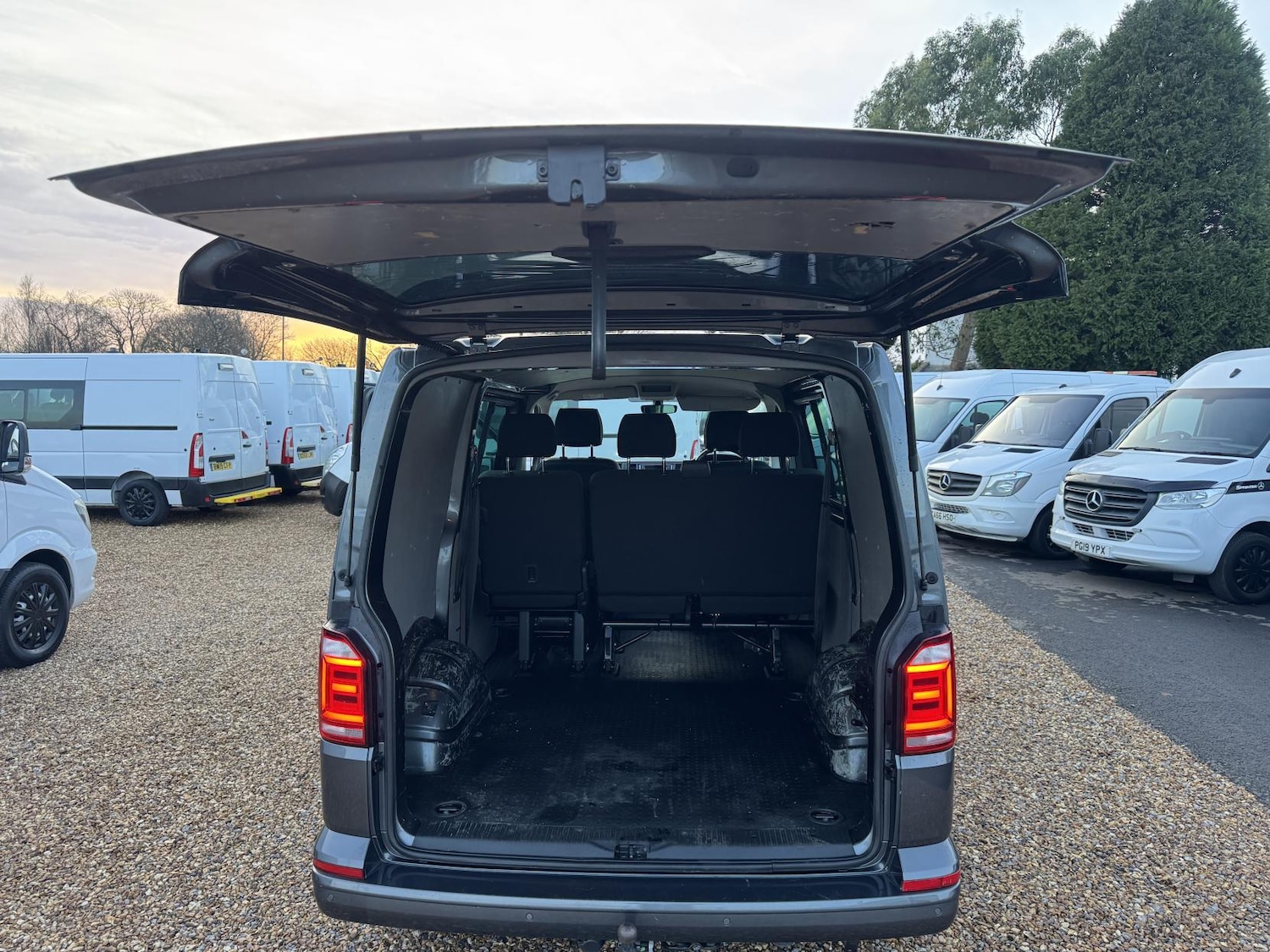 Used Volkswagen Transporter 2019 for sale - 77610720: Photo 12