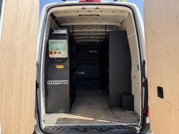 Used Mercedes-Benz Sprinter 2019 for sale - 79541337: Photo