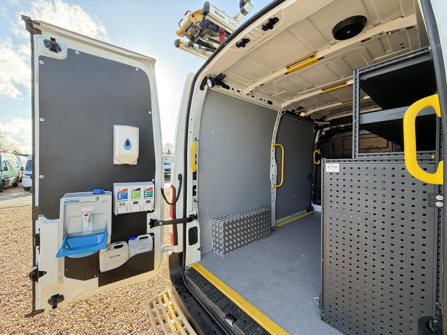 Used Vauxhall Movano 2017 for sale - 77438784: Photo 28