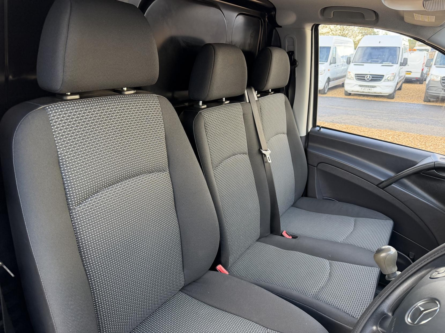 Used Mercedes-Benz Vito 2013 for sale - 76377155: Photo 13