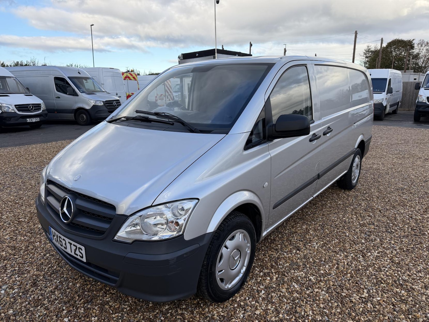 Used Mercedes-Benz Vito 2013 for sale - 76377155: Photo 3