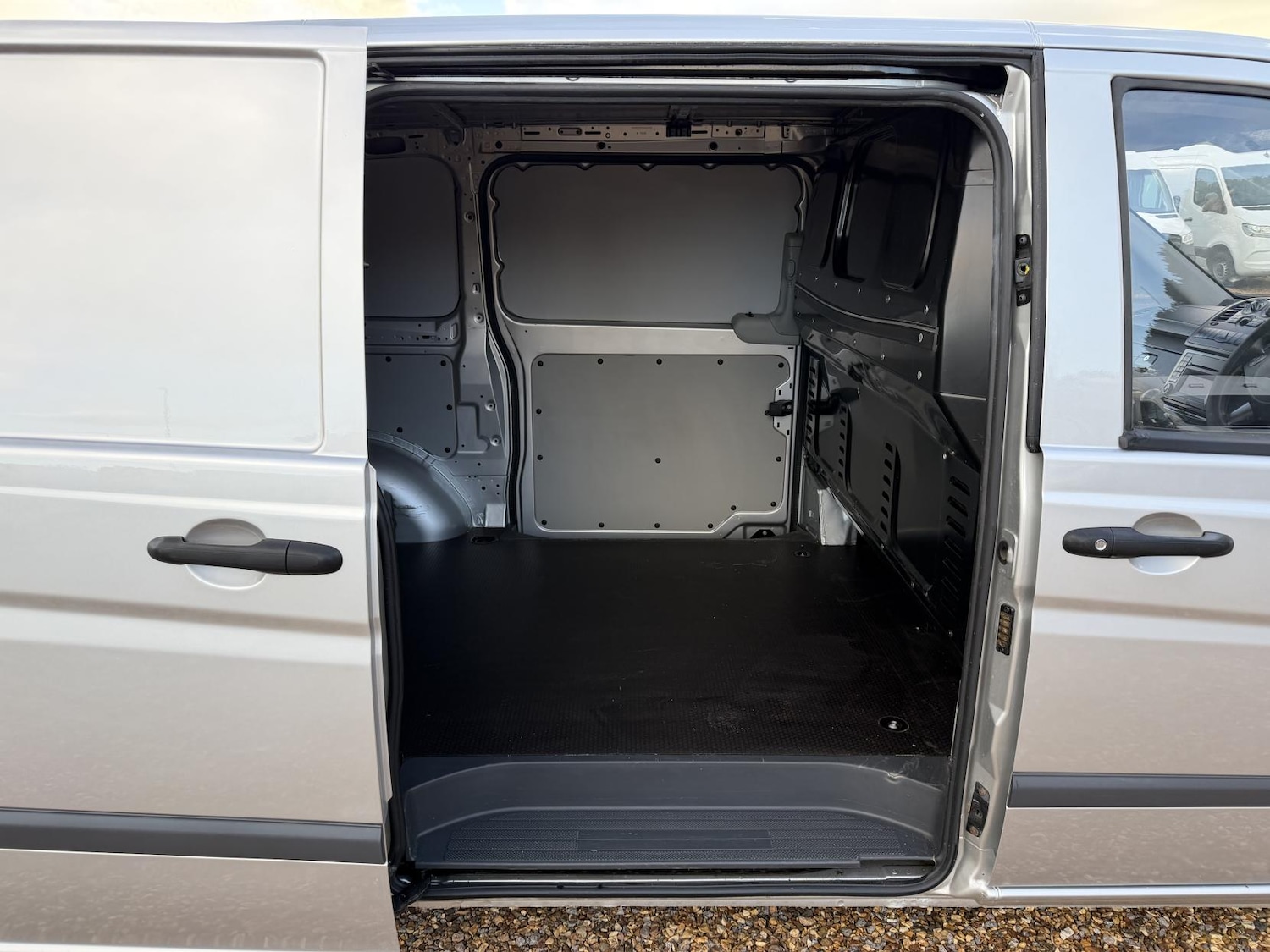 Used Mercedes-Benz Vito 2013 for sale - 76377155: Photo 30