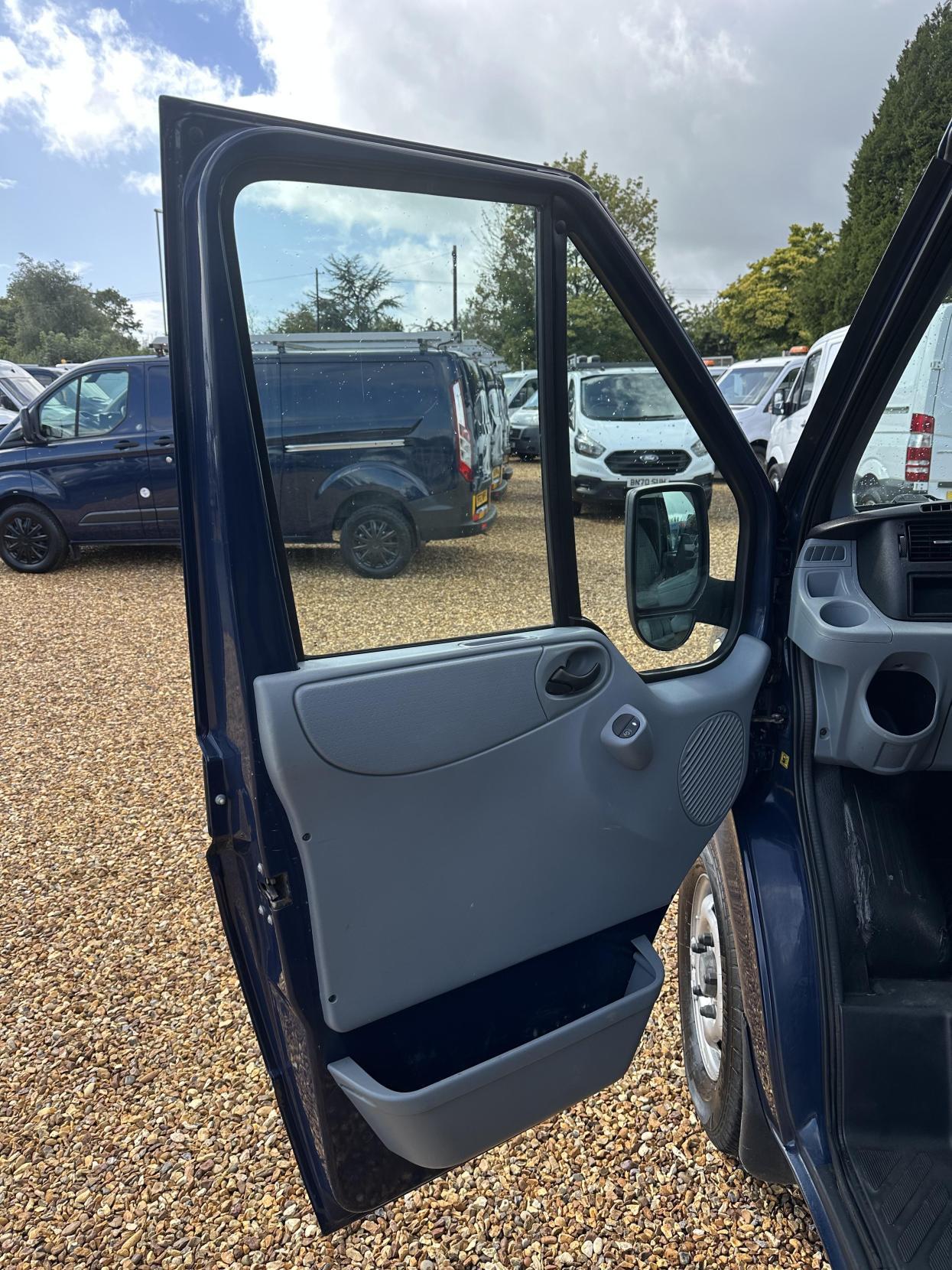 Used Ford Transit 2013 for sale - 77767171: Photo 9