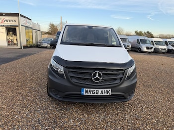Used Mercedes-Benz Vito 2018 for sale - 77164743: Photo