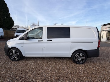 Used Mercedes-Benz Vito 2018 for sale - 77164743: Photo