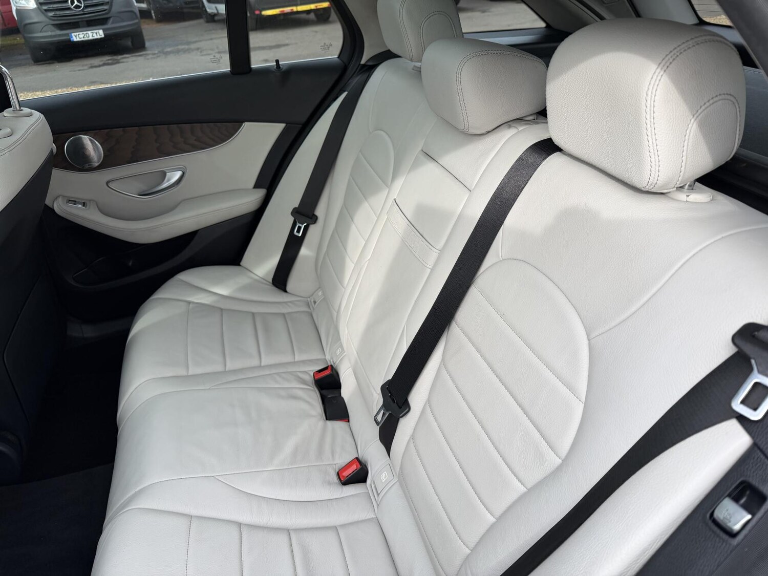 Used Mercedes-Benz C Class 2016 for sale - 77584945: Photo 39