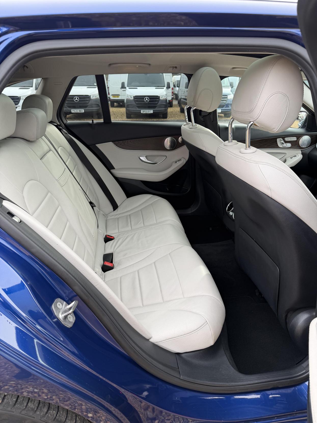 Used Mercedes-Benz C Class 2016 for sale - 77584945: Photo 41