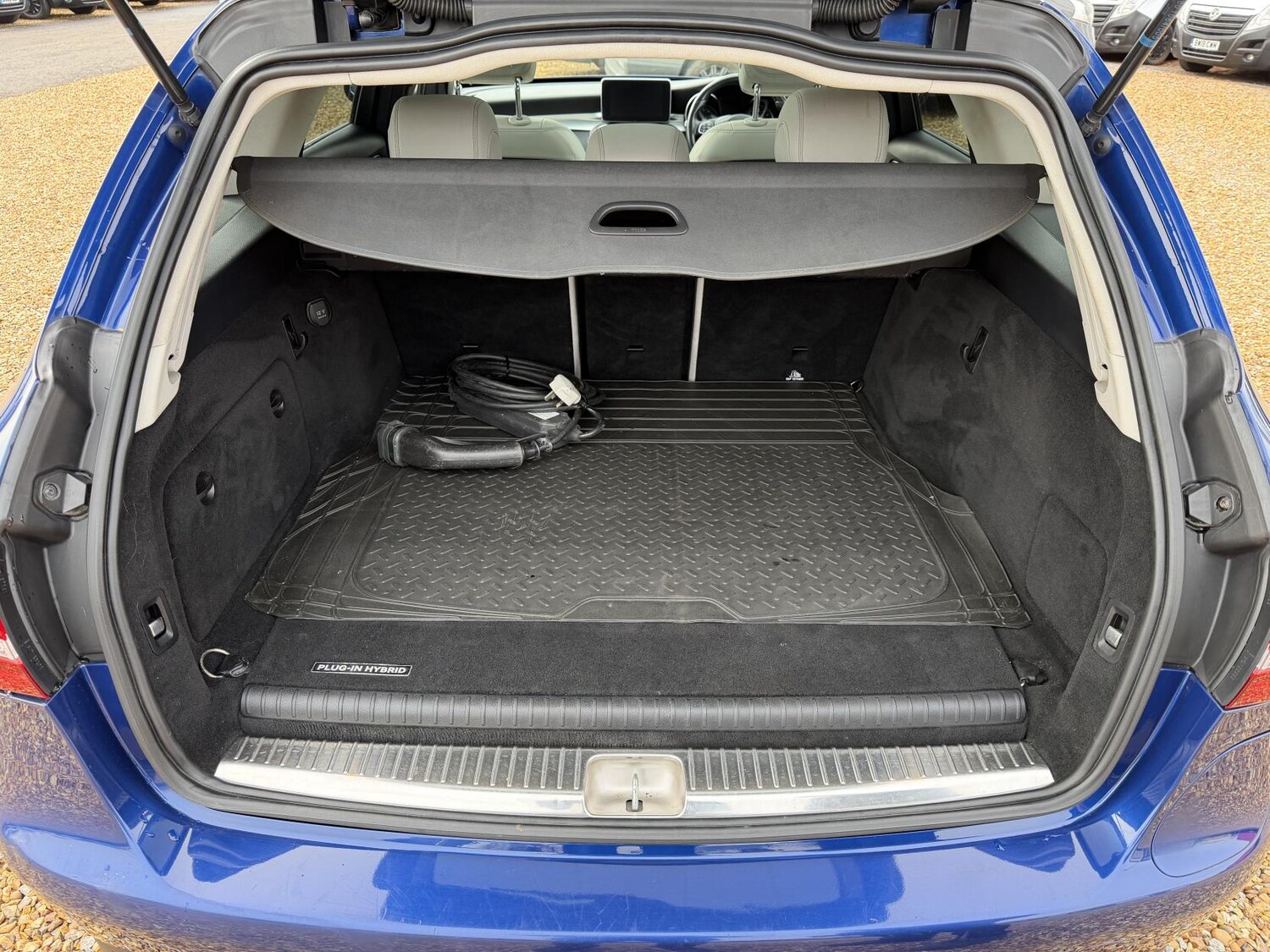 Used Mercedes-Benz C Class 2016 for sale - 77584945: Photo 45