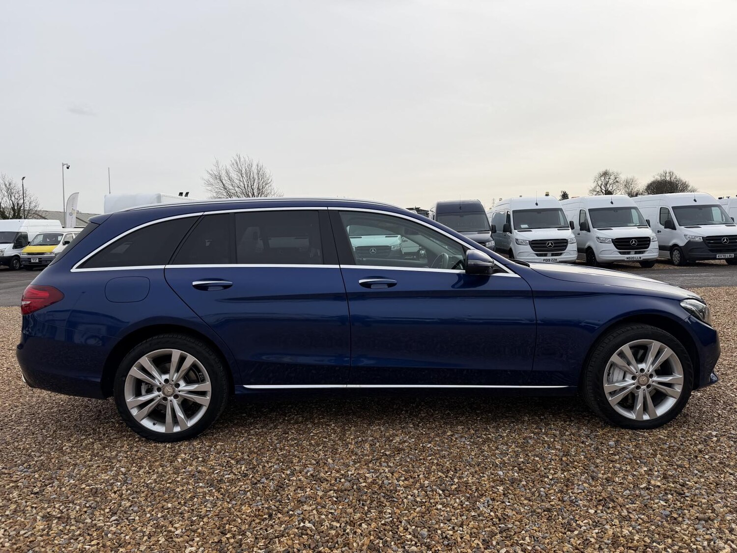 Used Mercedes-Benz C Class 2016 for sale - 77584945: Photo 9