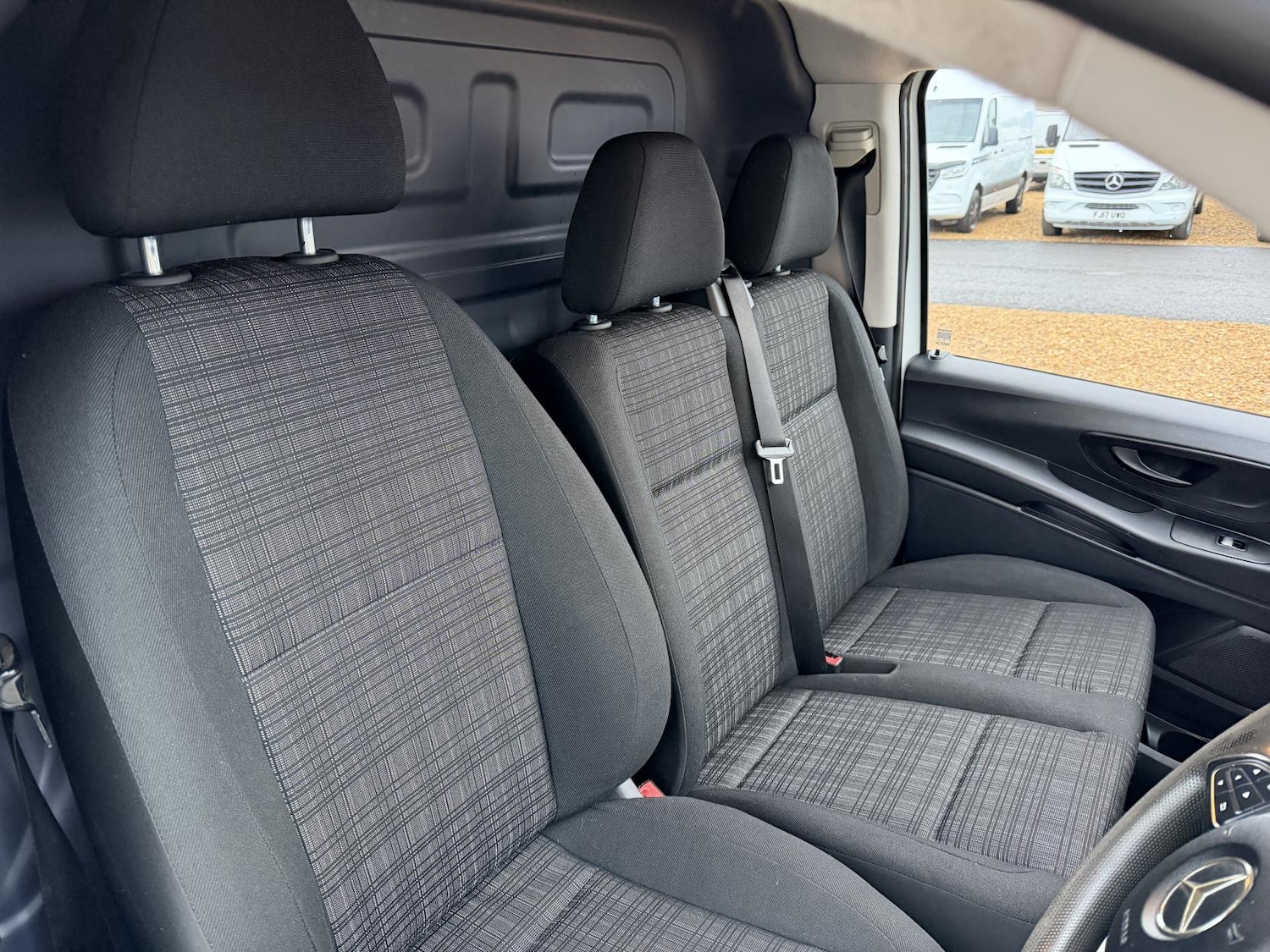 Used Mercedes-Benz Vito 2016 for sale - 76726211: Photo 13